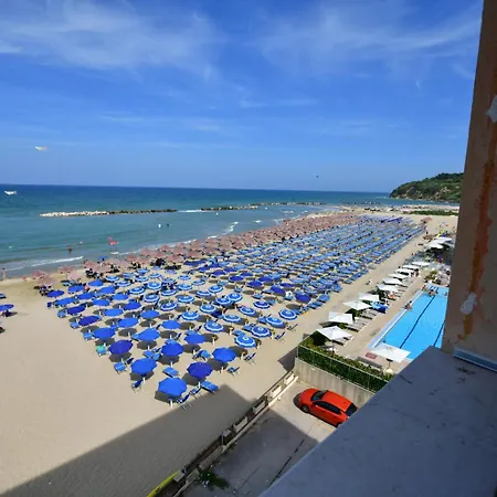 Non Dista Appartamentino Sul Mare オルトーナ